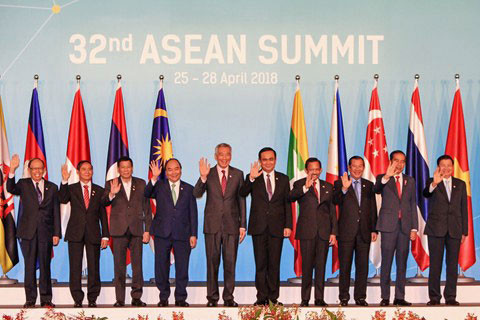 Thủ tướng Nguyễn Xuân Phúc dự Hội nghị Cấp cao ASEAN lần thứ 32