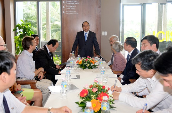 Thủ tướng thăm Trung tâm khoa học và giáo dục ICISE tại Bình Định