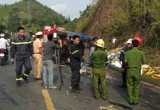 Tai nạn liên hoàn ở dốc Cun, 3 người thương vong
