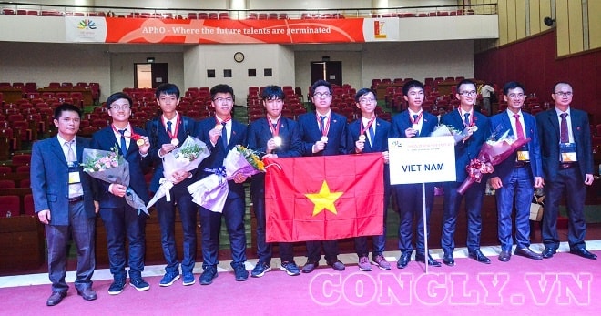 Việt Nam đoạt 4 huy chương vàng tại Olympic Vật lí Châu Á lần thứ 19