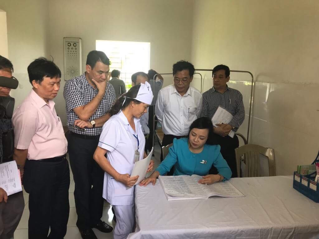 Bộ trưởng Nguyễn Thị Kim Tiến kiểm tra công tác y tế cơ sở tại Thái Bình
