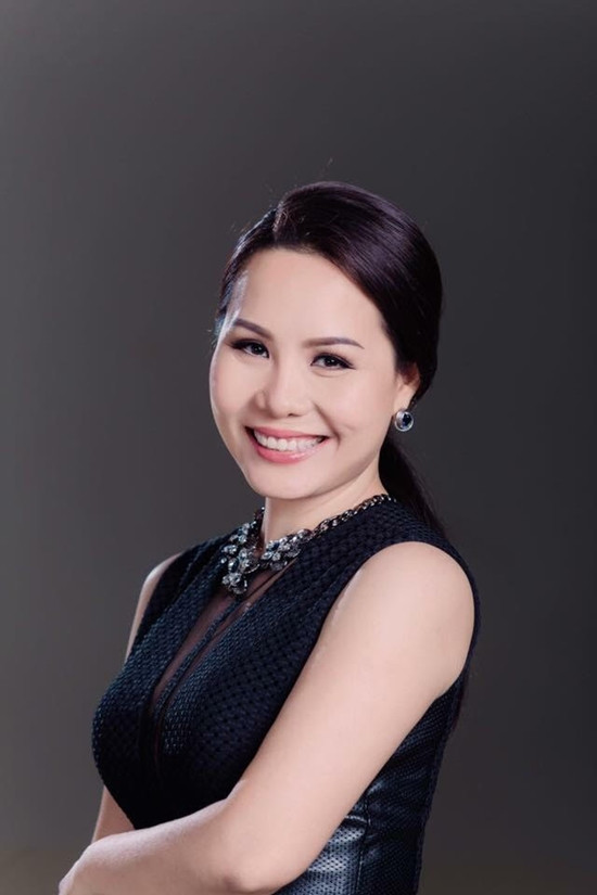 Nữ hoàng Kim Chi: Đại sứ tài sắc của Diễn đàn Nữ doanh nhân Asean