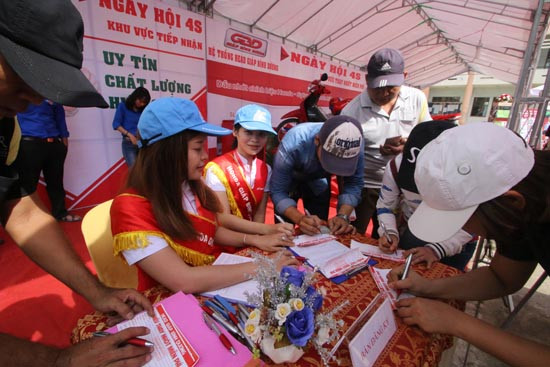 500 công nhân tham gia ngày hội công nhân khối DN thị xã Thuận An