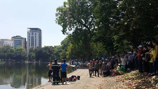 Cứu thanh niên tự tử, cụ ông đuối nước ở Hồ Thiền Quang