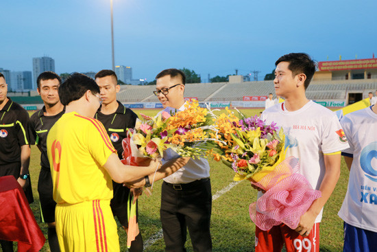 FC Music - Các tuyển thủ Sông Lam Nghệ An: Quyến béo vẫn xung như thủa nào