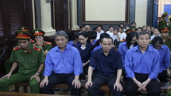 Xét xử  Hứa Thị Phấn: Các bị cáo là Chủ tịch HĐQT nhưng không có thực quyền