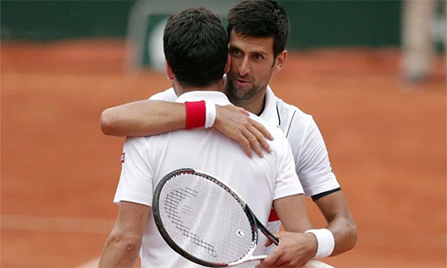Djokovic dành sự tôn trọng lớn cho sự chuyên nghiệp của Bautista Agut. Ảnh: EPA.