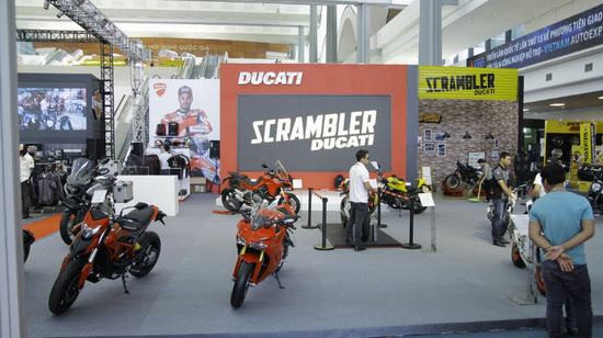 Ngắm dàn siêu xe Ducati hầm hố tại triển lãm Việt Nam AutoExpo 2018