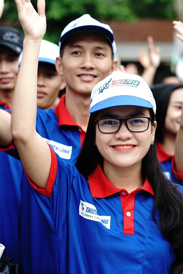 Nữ sinh viên ĐH Sài Gòn chuẩn bị cho chương trình Tiếp sức mùa thi 2018