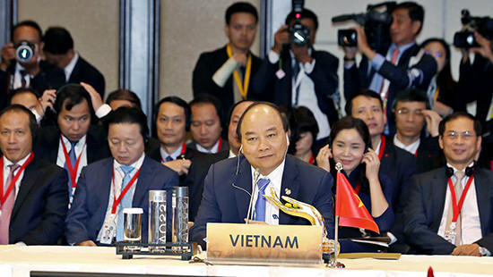 Thủ tướng Nguyễn Xuân Phúc tham dự Hội nghị Cấp cao ACMECS lần thứ 8