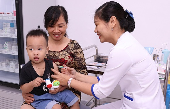 Vắc xin 6 trong 1 lần đầu tiên được tiêm chủng ở Việt Nam