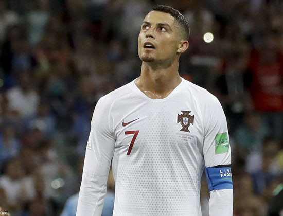 Không “gánh” nổi Bồ Đào Nha, Ronaldo chính thức rời World Cup 2018