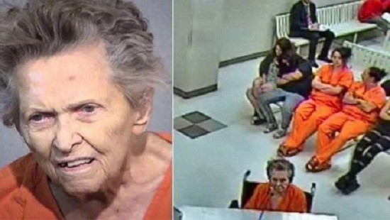 Cụ bà 92 tuổi bắn chết con trai vì không muốn vào viện dưỡng lão