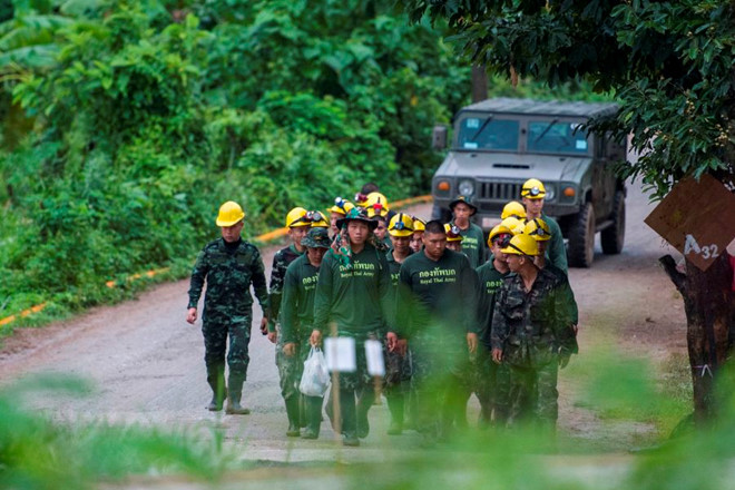 Giải cứu đội bóng Thái Lan: Nỗ lực quốc tế làm nên điều kỳ diệu