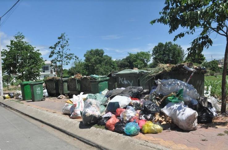 Quảng Ngãi: Họp khẩn tìm phương án xử lý lượng rác thải