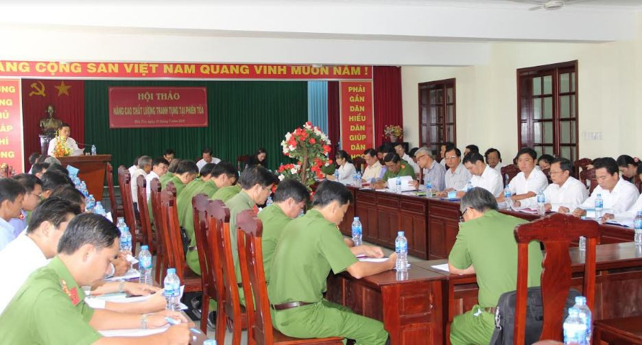 TAND tỉnh Bến Tre: Tổ chức hội thảo nâng cao chất lượng tranh tụng tại phiên tòa