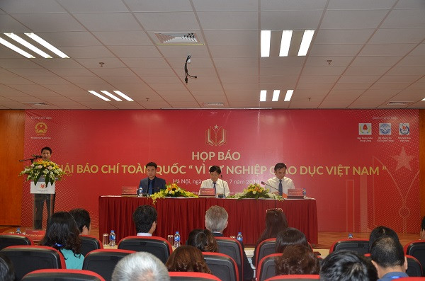 Họp báo giới thiệu giải báo chí toàn quốc “Vì sự nghiệp giáo dục Việt Nam” năm 2018