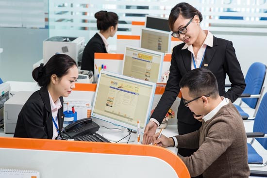 SHB được vinh danh là ngân hàng bán lẻ tốt nhất và ngân hàng tài trợ thương mại tốt nhất Việt Nam