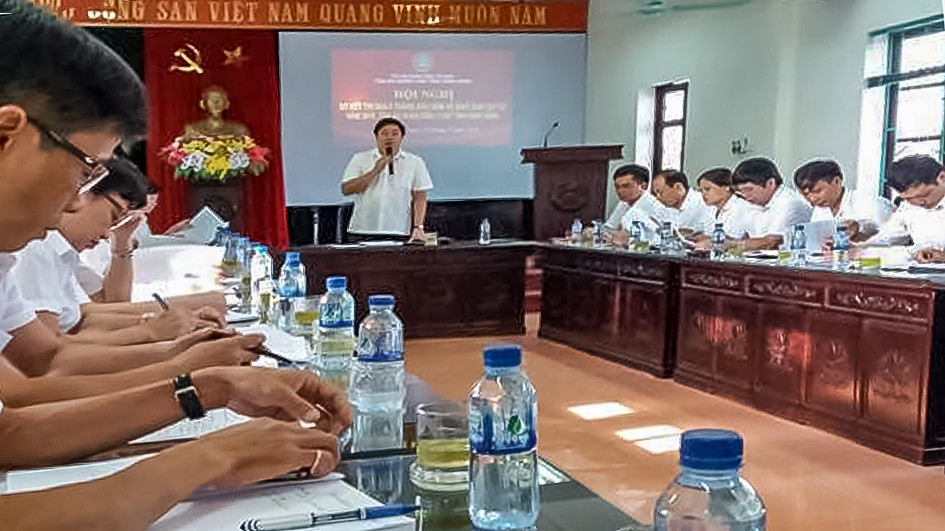 TAND tỉnh Ninh Bình sơ kết công tác thi đua khen thưởng 