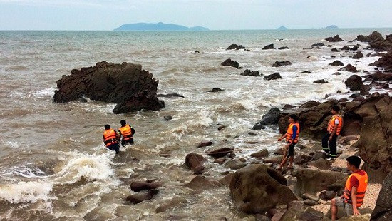 3 du khách gặp nạn khi tắm biển tại Thanh Hóa