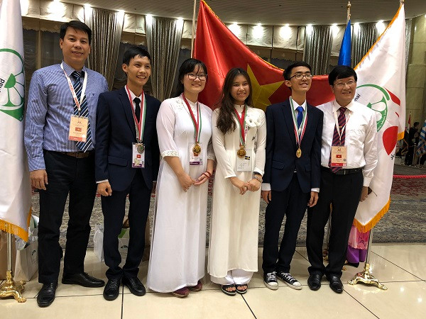 Việt Nam giành 3 huy chương vàng Olympic môn Sinh học