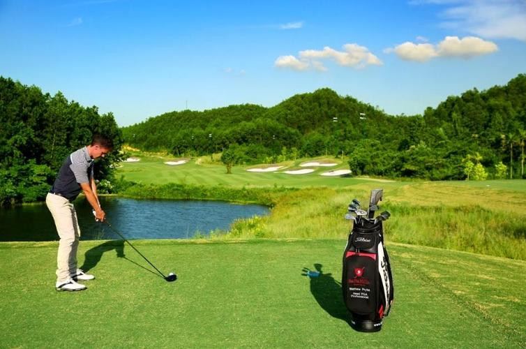 “Top 10 sân golf hàng đầu Việt Nam” xướng tên Ba Na Hills Golf Club