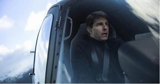 Những pha hành động thót tim của Tom Cruise trong Nhiệm vụ bất khả thi 6