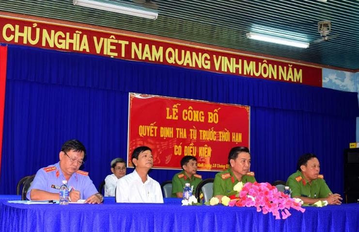 25 phạm nhân tại trại giam Cây Cầy được tha tù trước thời hạn