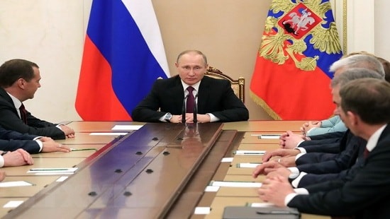 Tổng thống Putin họp khẩn với Hội đồng an ninh Nga về lệnh trừng phạt mới của Mỹ