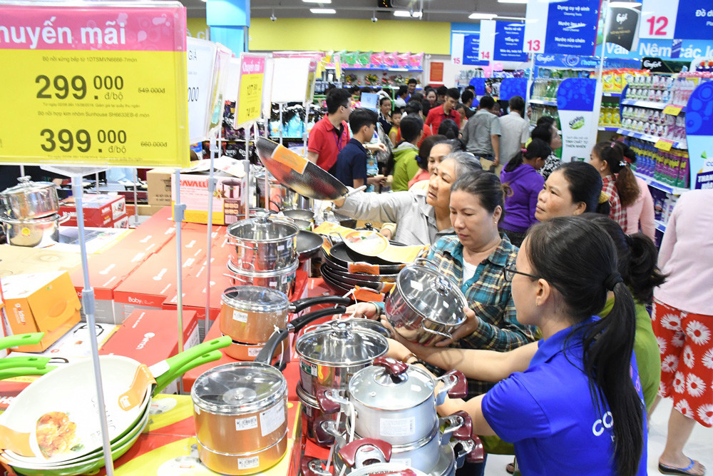 Co.opmart Gò Dầu thu hút hơn 30.000 lượt khách đến tham quan và mua sắm