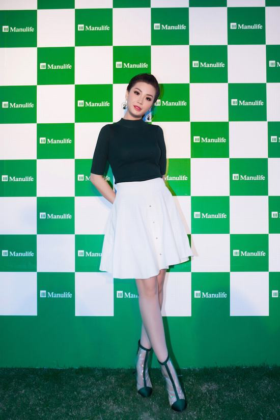 Á hậu Diễm Trang càng đắt show MC càng trẻ trung bất ngờ