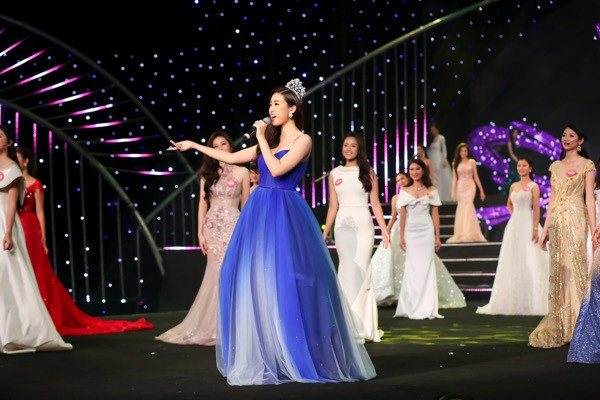 Gala 30 năm HHVN: Bất ngờ giọng hát ngọt ngào của các Hoa hậu