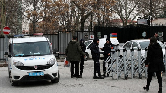 Đại sứ quán Mỹ tại Thổ Nhĩ Kỳ bị tấn công