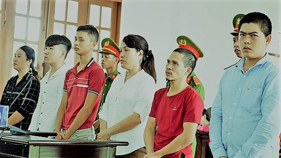 6 bị cáo gây rối trật tự, đuổi đánh Công an ở Ninh Thuận lĩnh án