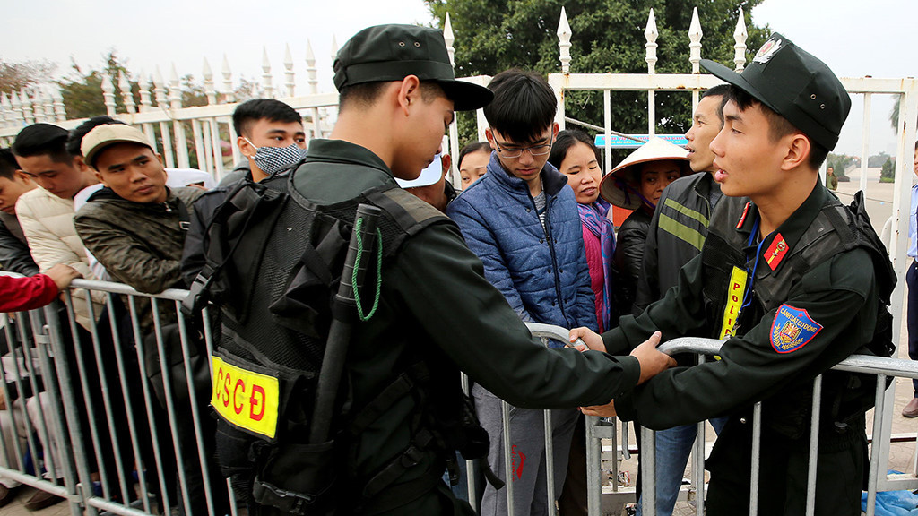 500 cảnh sát bảo vệ trật tự sau trận tứ kết Olympic Việt Nam – Olympic Syria