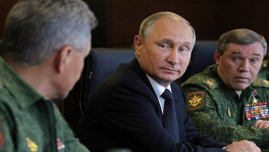 Tổng thống Putin bất ngờ bãi nhiệm 15 tướng lĩnh