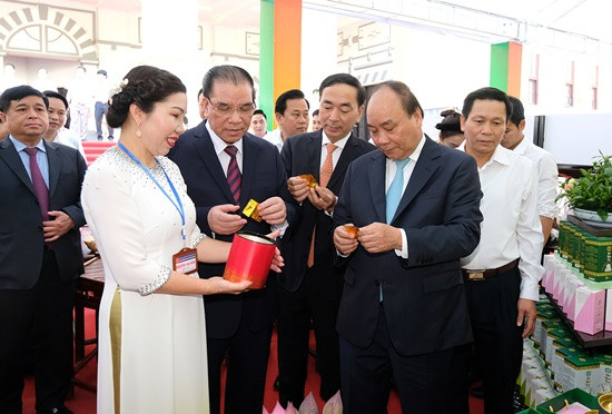 Thủ tướng dự Hội nghị xúc tiến đầu tư tỉnh Thái Nguyên