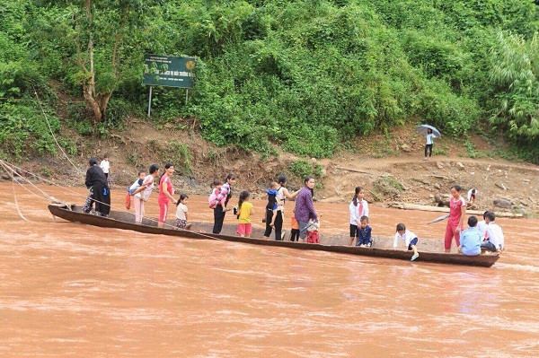 Lai Châu: Không để học sinh qua sông khi đường bị ngập do mưa lũ