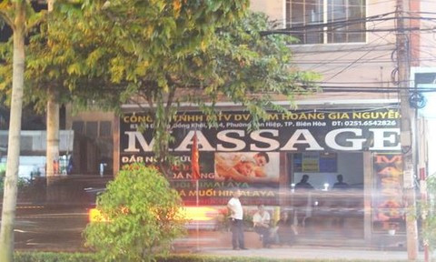 Thợ sửa chữa điện bị điện giật tử vong trong tiệm massage