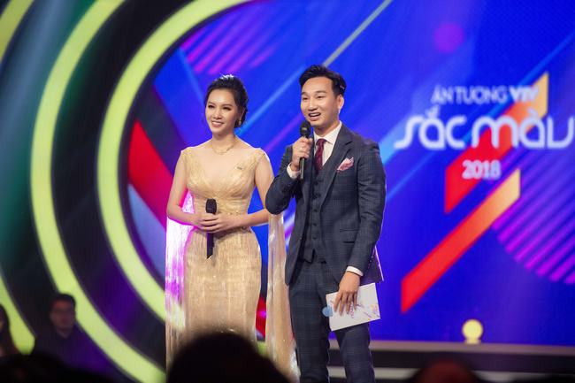 Minh Hà, Thanh Hương đẹp tựa nữ thần tại lễ trao giải VTV Awards 2018