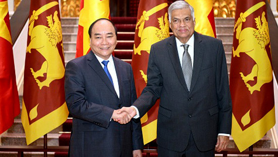 Thủ tướng tiếp khách quốc tế tham dự Hội nghị WEF ASEAN