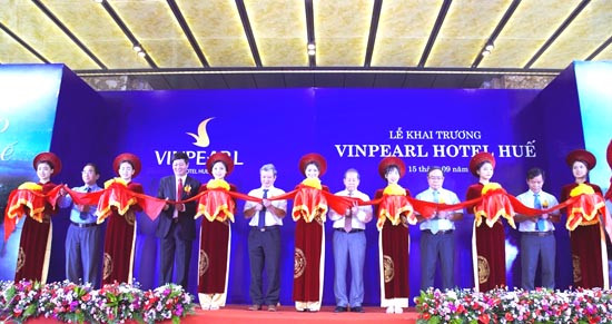 Khai trương khách sạn Vinpearl cao nhất tại 4 tỉnh thành