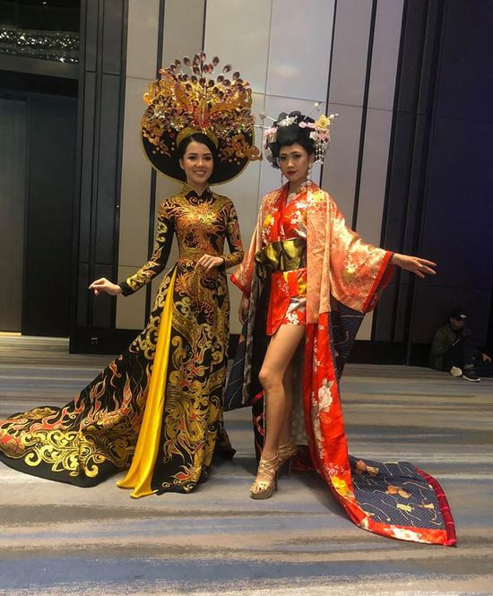 Huỳnh Thúy Vi giành giải thưởng trang phục truyền thống đẹp nhất 