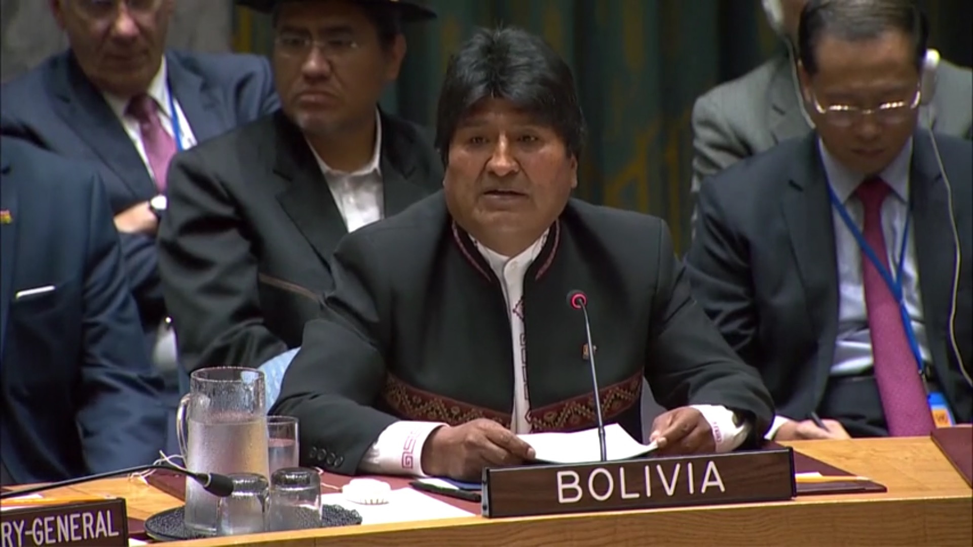 Tổng thống Bolivia tố Mỹ 