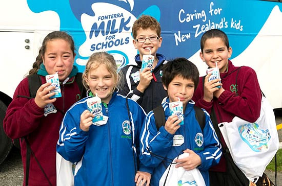 Triển khai Chương trình “Sữa học đường” tại Hà Nội: Quan trọng là công khai, minh bạch