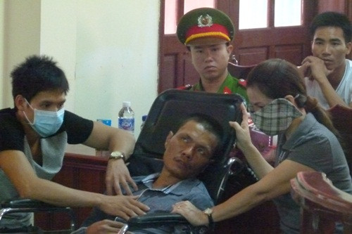 Những “lái buôn tử thần” “dị” nhất Việt Nam