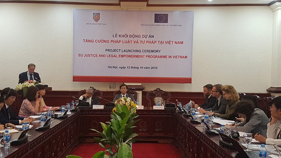 Khởi động dự án tăng cường pháp luật và tư pháp tại Việt Nam