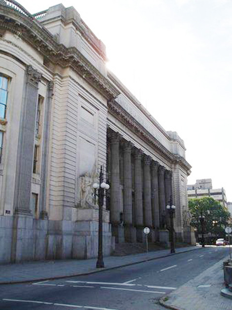 Hội sở chính Ngân hàng Quốc gia Uruguay, nơi xảy ra vụ lừa đảo.