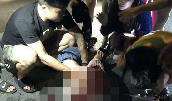 Diễn biến mới vụ cô gái bị đâm gục trên phố Bùi Thị Xuân
