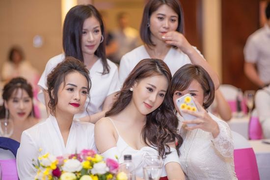 Lý do đặc biệt khiến Quỳnh búp bê lựa chọn spa Thu Linh để chăm sóc sắc đẹp